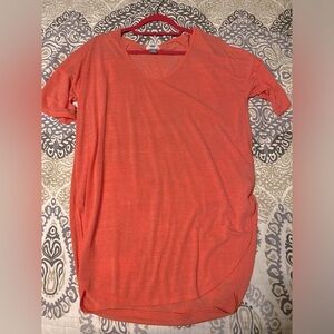 Women’s tunic length short sleeve Old Navy top